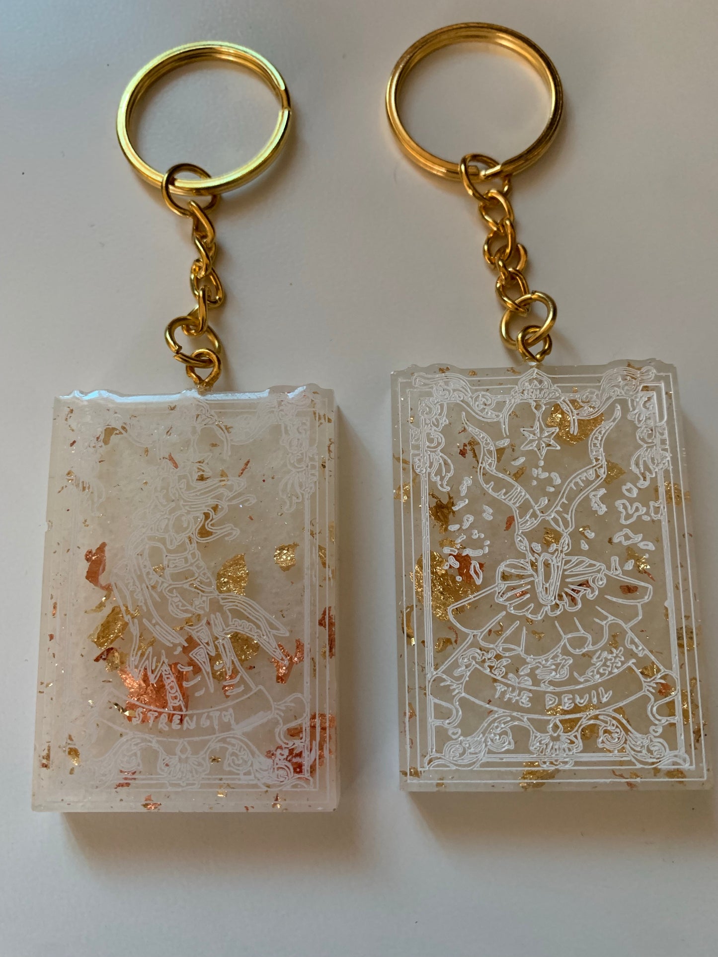 Tarot keychain